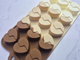 Moldes silicona corazones partidos